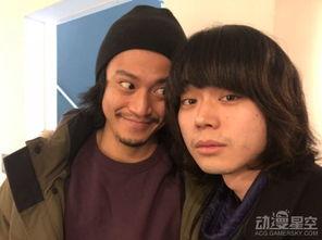 小栗旬 搞笑,笑料百出，欢乐无限